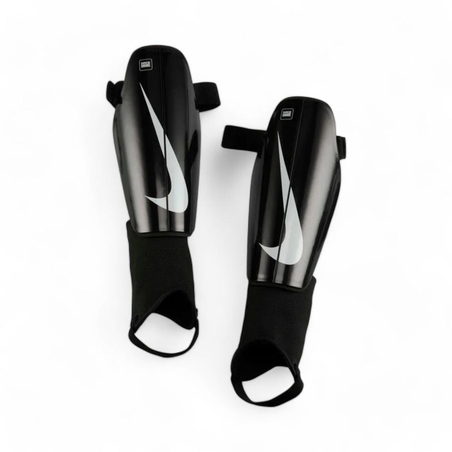 Canilleras Fútbol Unisex Nike Charge Negro