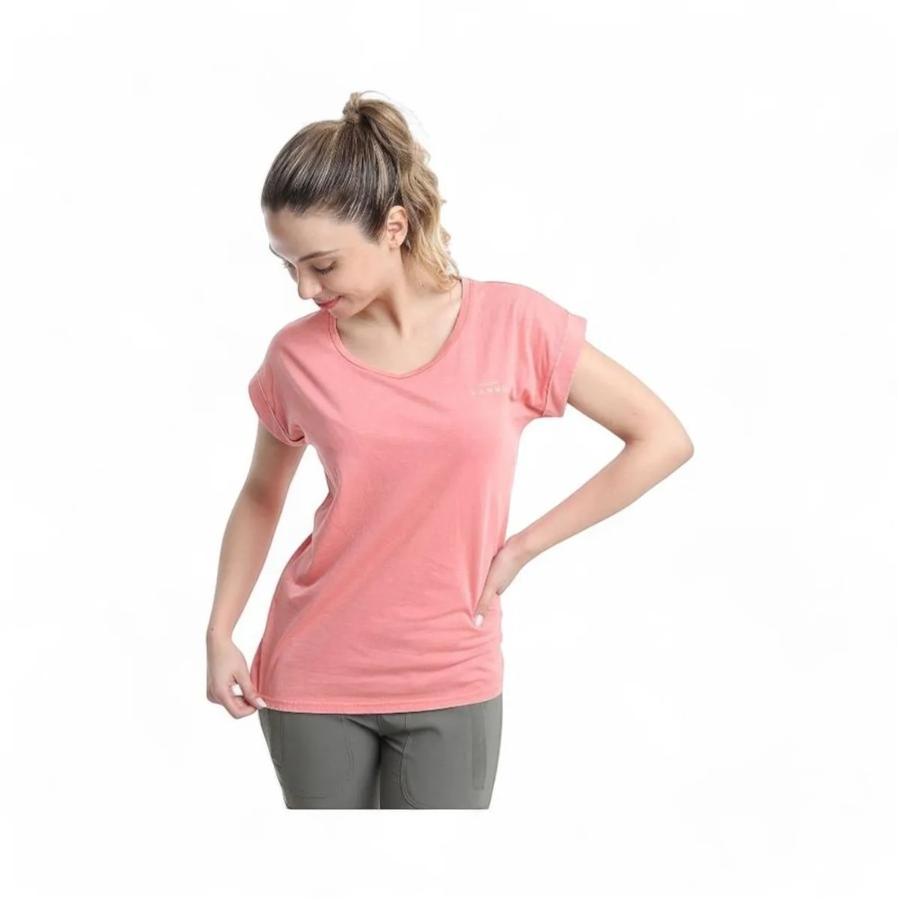 Polera Mujer Kannu Mini Logo Manga Corta Rosado